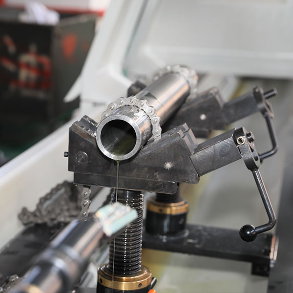 Deep hole honing machine tool processing